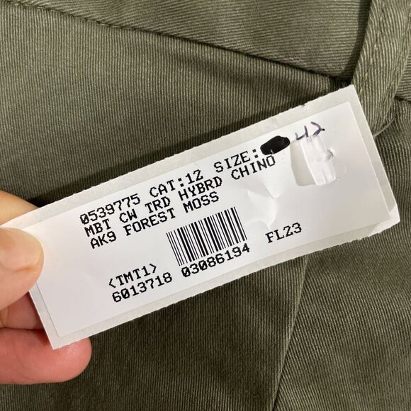 NWOT Lands' End Men's 42 Chino Pants Forest Moss Traditional Fit Elastic Waist - Picture 6 of 8